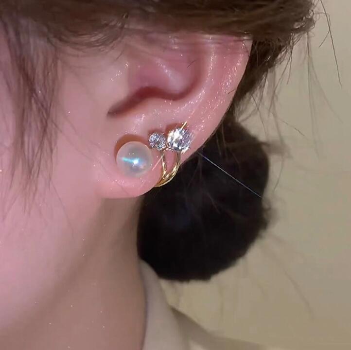 Korean Pearl & Zirconia Stud Earrings
