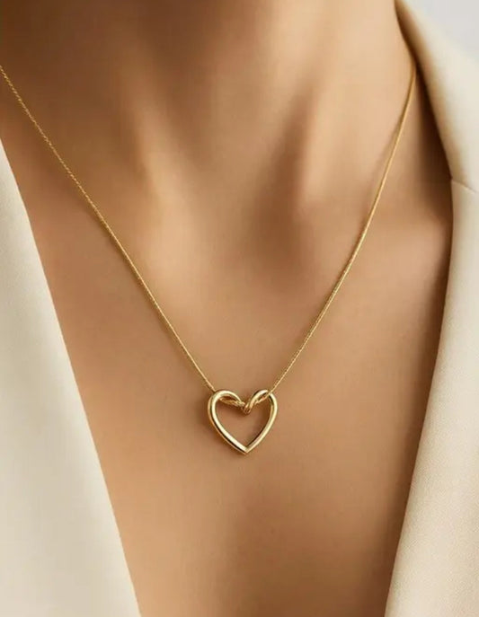 Anti Tarnish Open Heart Snake Chain Necklace