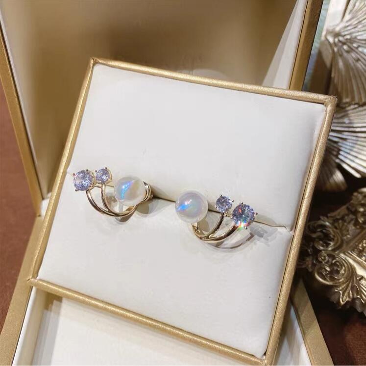 Korean Pearl & Zirconia Stud Earrings