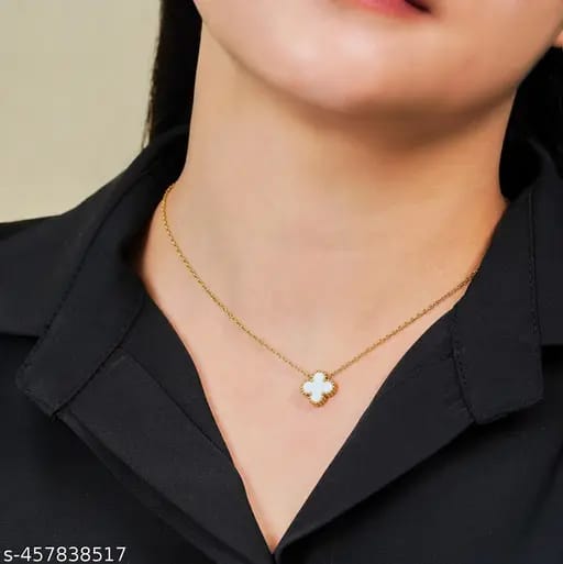 Anti Tarnish Gold Clover Pendant Necklace