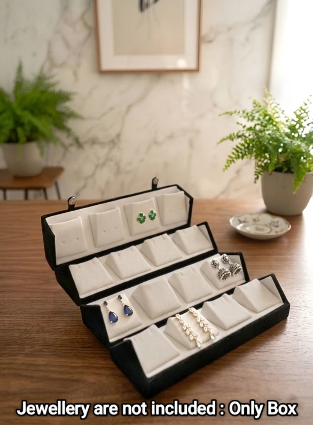 16 Pair Earring Storage Box — Black Velvet