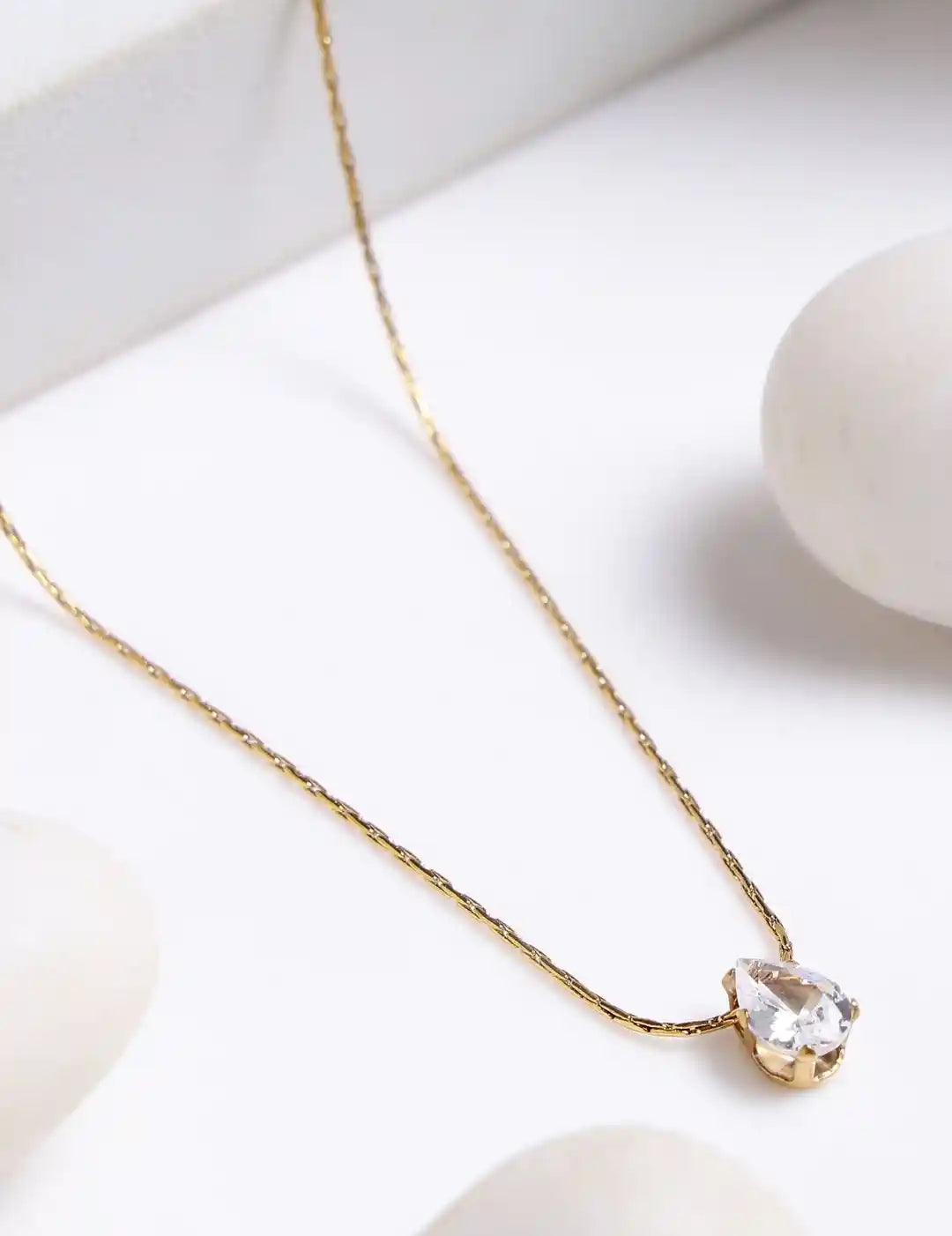 Anti Tarnish Solitaire Heart Crystal Pendant Necklace